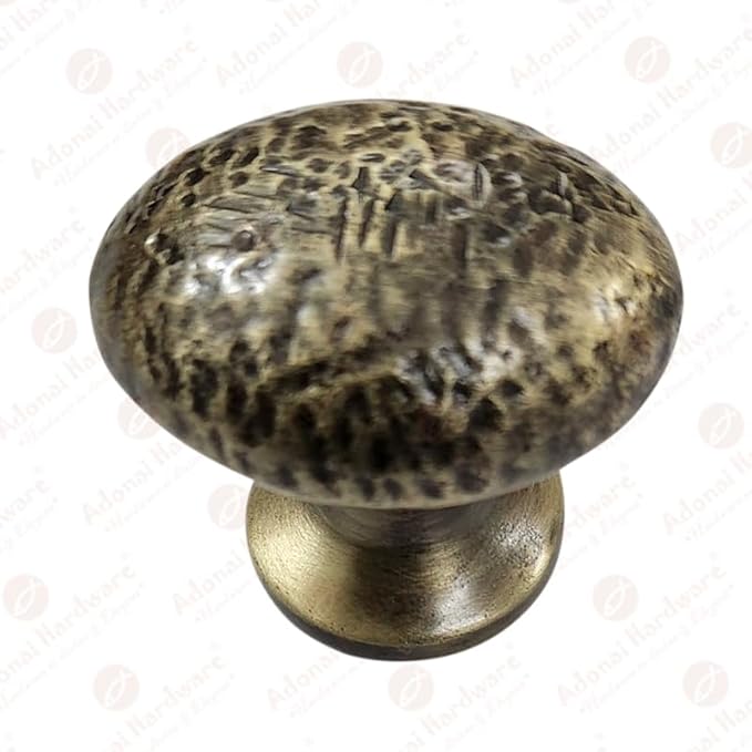 Geuel Egg-Shaped Cast Iron Cabinet Knob
